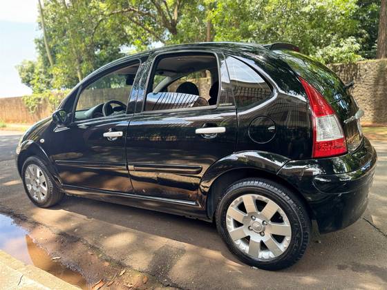 CITROËN C3 1.4 I EXCLUSIVE 8V FLEX 4P MANUAL